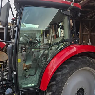 CASE IH traktor – zamjena svih stakala na traktoru u autolimarskoj radionici Autokirurgija Omrčen, Osijek (slika 7)
