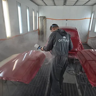 Fiat 500 – kompletna obnova limarije, lakiranje i vinili u autolimarskoj radionici Autokirurgija Omrčen, Osijek (slika 5)
